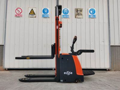 电动 1600-3500mm Onen Stand-on 中国叉车支架在驱动堆垛机上